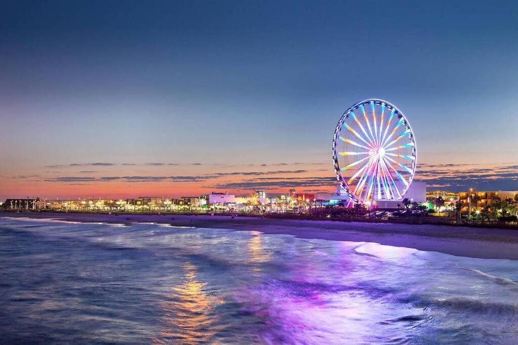 Ocean View Condo On The Beach! 미를 비치 외부 사진